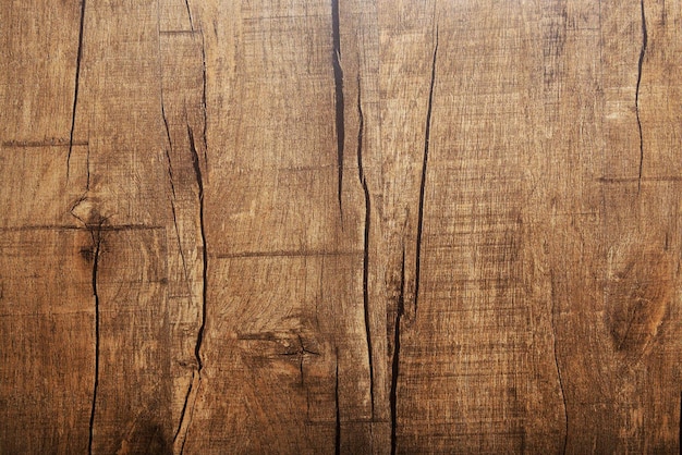 Ein Holzbrett mit dem Wort Holz darauf