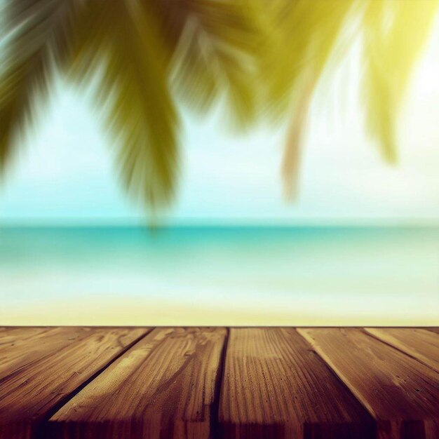 Ein Holztisch mit einem Strand und einer Palme im Hintergrund.