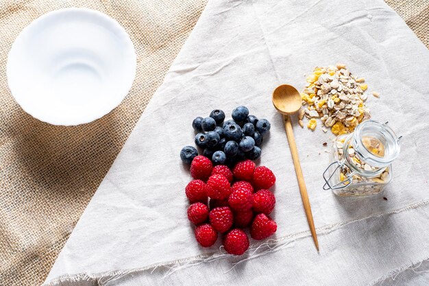 Foto ein leckeres frühstück zubereiten