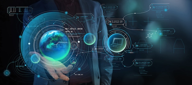 Ein Mann hält eine Projektion des Planeten mit Infografikdaten in seiner Handfläche.