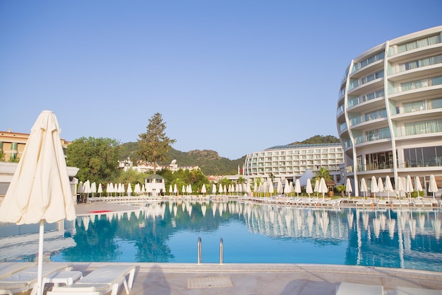 Ein schönes und großes Hotel in der Türkei in Marmaris