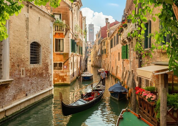 Foto ein sommerabend in venedig