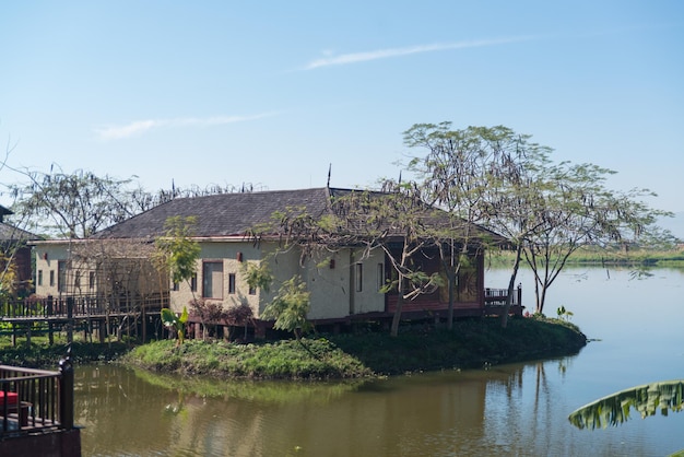 Ein wunderschöner Panoramablick auf den Inle-See in Myanmar