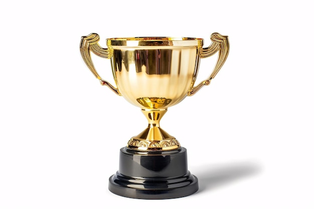 eine goldene Trophäe mit schwarzer Basis
