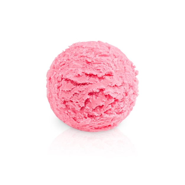 Eine Kugel erfrischendes kaltes Bio-Eis in rosa Farbe mit Beerengeschmack auf weißem Hintergrund