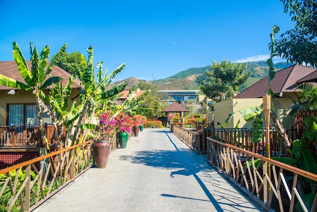 Eine schöne Aussicht auf das Resorthotel in Inle Lake Myanmar