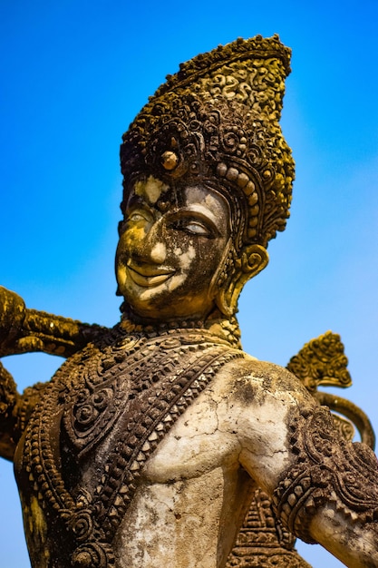 Eine schöne Aussicht auf den Buddha Park in Nong Khai Thailand