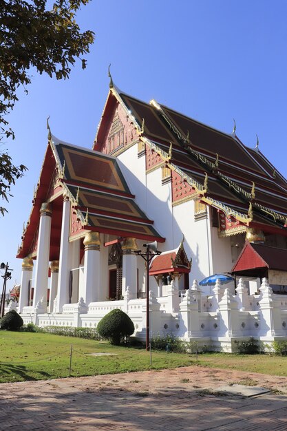 Eine schöne Aussicht auf den buddhistischen Tempel in Ayutthaya Thailand