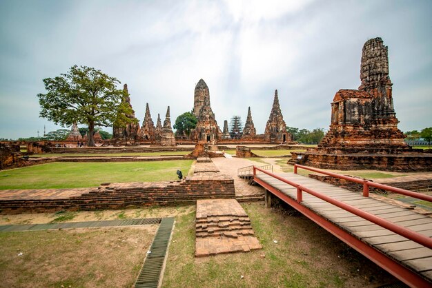 Eine schöne Aussicht auf den buddhistischen Tempel in Ayutthaya Thailand