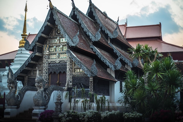 Eine schöne Aussicht auf den buddhistischen Tempel in Chiang Mai Thailand