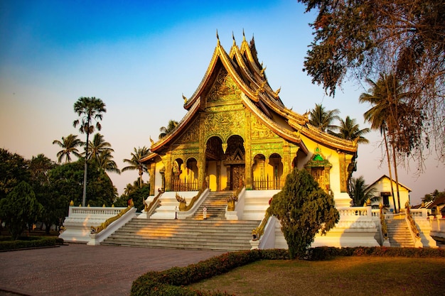 Eine schöne Aussicht auf den buddhistischen Tempel in Luang Prabang Laos