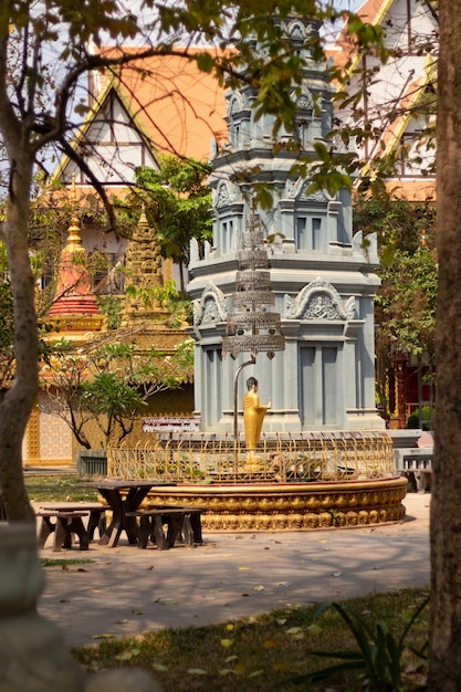 Eine schöne Aussicht auf den buddhistischen Tempel in Siem Reap, Kambodscha