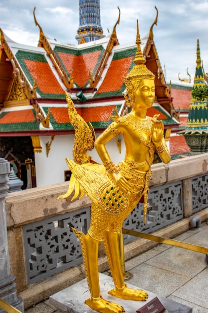Eine schöne Aussicht auf den Grand Palace der Tempel Wat Phra Kaew in Bangkok Thailand