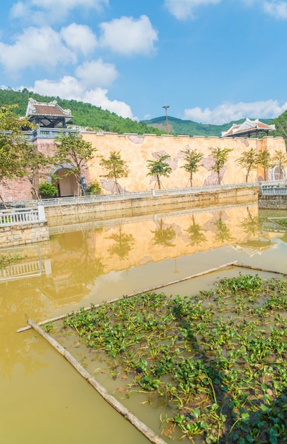 Eine schöne Aussicht auf den Sunworld Ba Na Hills Park in Da Nang Vietnam