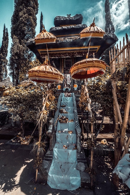 Eine schöne Aussicht auf den Tempel Ulun Danu Beratan in Bali Indonesien