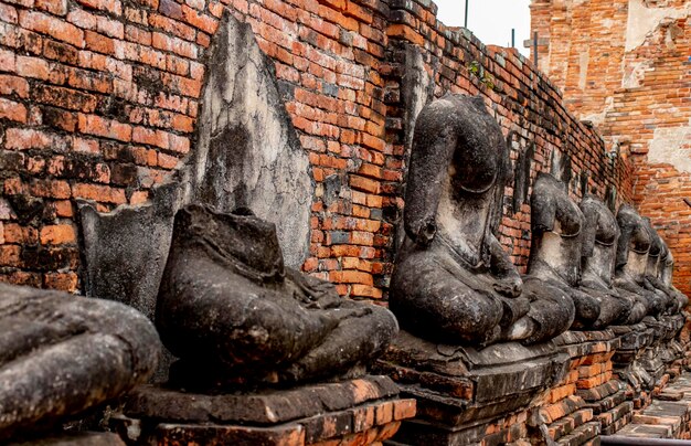 Eine schöne Aussicht auf den Tempel Wat Chaiwatthanaram in Ayutthaya Thailand