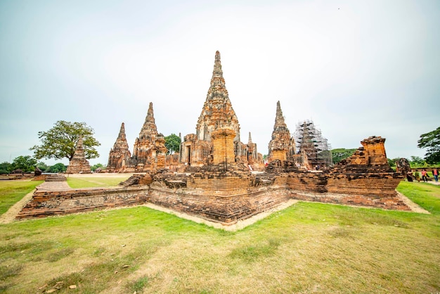 Eine schöne Aussicht auf den Tempel Wat Chaiwatthanaram in Ayutthaya Thailand