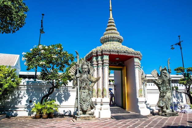 Eine schöne Aussicht auf den Tempel Wat Pho in Bangkok Thailand