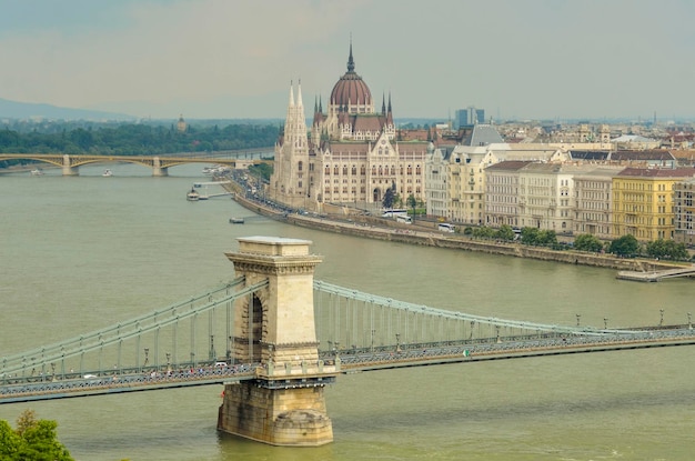 Foto eine schöne aussicht auf die stadt budapest in ungarn