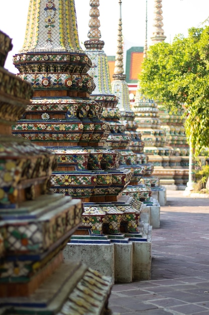 Eine schöne Aussicht auf Wat Pho, den liegenden Buddha-Tempel in Bangkok, Thailand