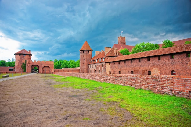 Einer der Eingänge in Marienburg, auch Marienburg, Deutscher Orden, Pommern, Polen genannt.