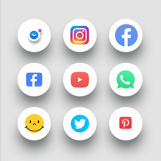einfache farbige Social-Media-Symbole