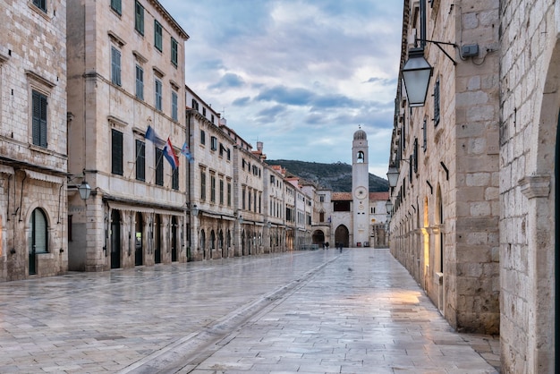 Einkaufsstraße in der Altstadt von Dubrovnik in CroatiaxDxA