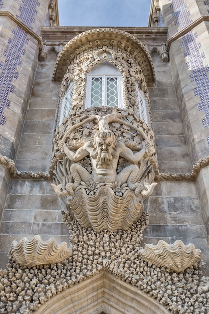 Einzigartige Fresken des Schlosses Pena. Sintra Portugal.