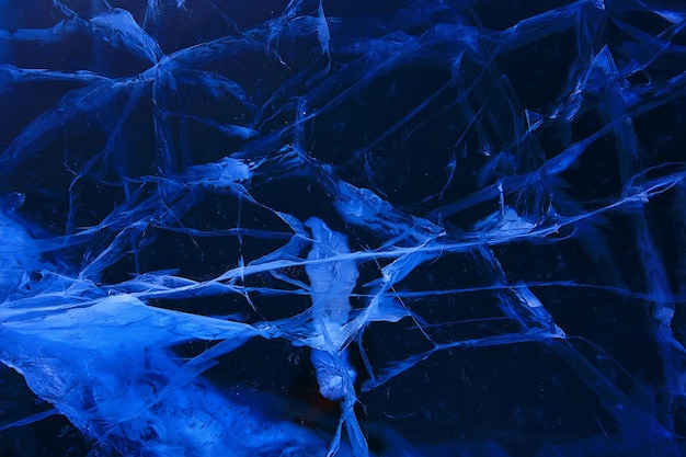 Eis Textur Risse Baikal, abstrakter Hintergrund Wintereis transparent blau