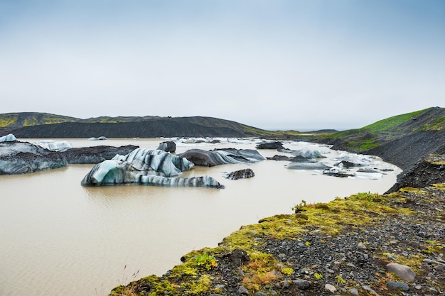 Eisberge in Gletscherlagune. Vatnajökull-Gletscher, südlich von Island