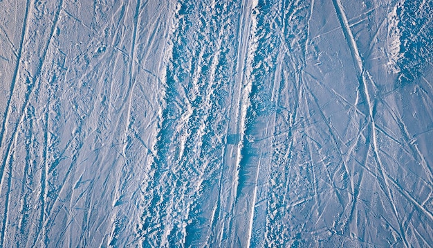 Foto eisspuren von schlittschuhen textur abstrakter hintergrund top-view luftaufnahmen spuren