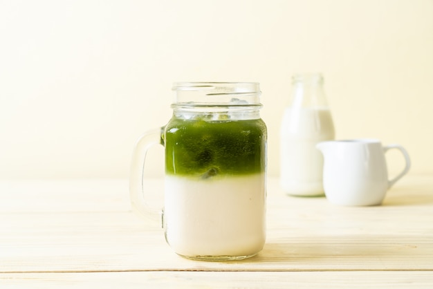 Eistee Matcha grüner Tee Latte