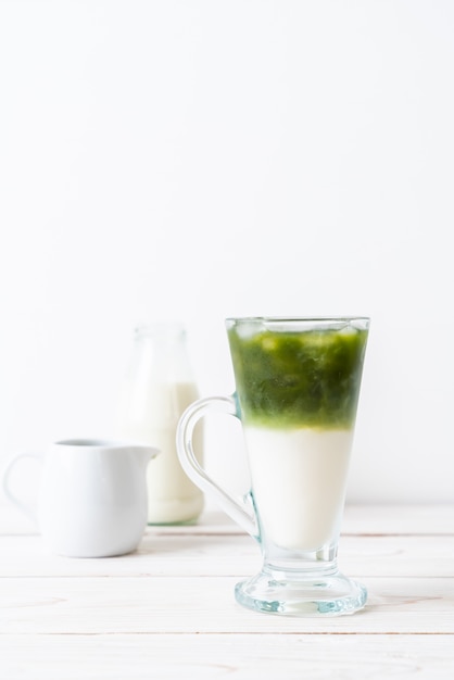 Eistee Matcha grüner Tee Latte