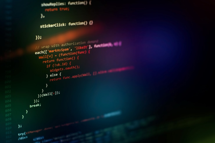 Foto ejecución de datos informáticos / programación www. codificación del texto del guión en la pantalla. foto de portarretrato de cuaderno.
