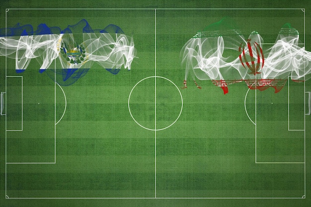 El Salvador vs Irã Jogo de futebol cores nacionais bandeiras nacionais campo de futebol jogo de futebol Conceito de competição Copiar espaço