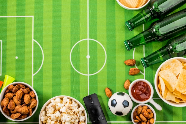 Elección de comida de fiesta para ver el campeonato de fútbol.