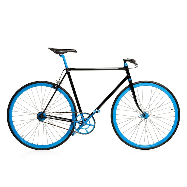 Elegante bicicleta azul isolada no branco