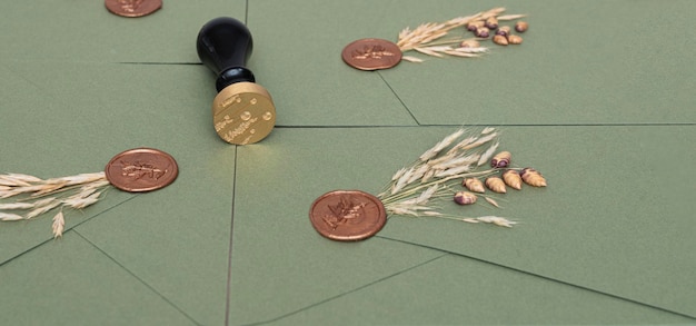 Elegante vegetación en plantilla de tarjeta de invitación de boda