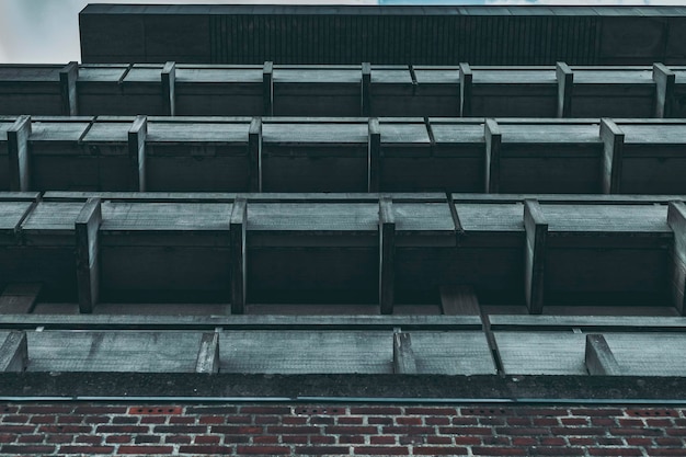 elevação do edifício moderno de concreto e tijolo