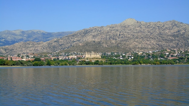 Embalse de Santillana en Manzanares el Real. Madrid, España