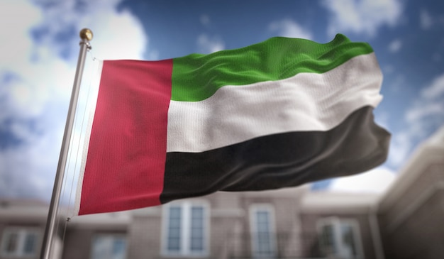 Emirados árabes unidos bandeira 3d rendering no fundo do edifício do céu azul