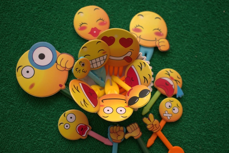 Foto emoticones emoji sentimientos felicidad pena sensacin