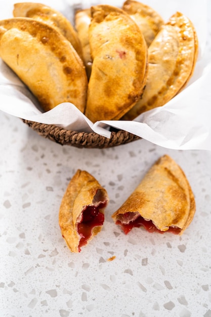 Empanadas de cereja doce na Air Fryer