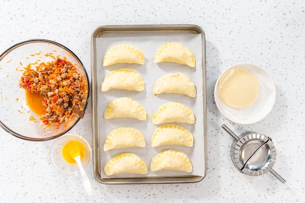 empanadas de peru