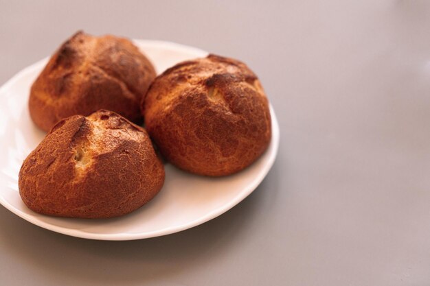 Empanadas en un plato