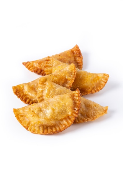 Empanadillas de calabaza aislado sobre fondo blanco.