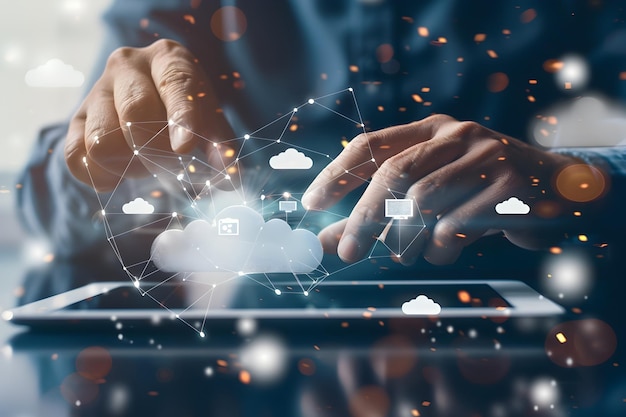 Empresario accediendo al análisis de datos basado en la nube en una tableta con formas geométricas flotantes