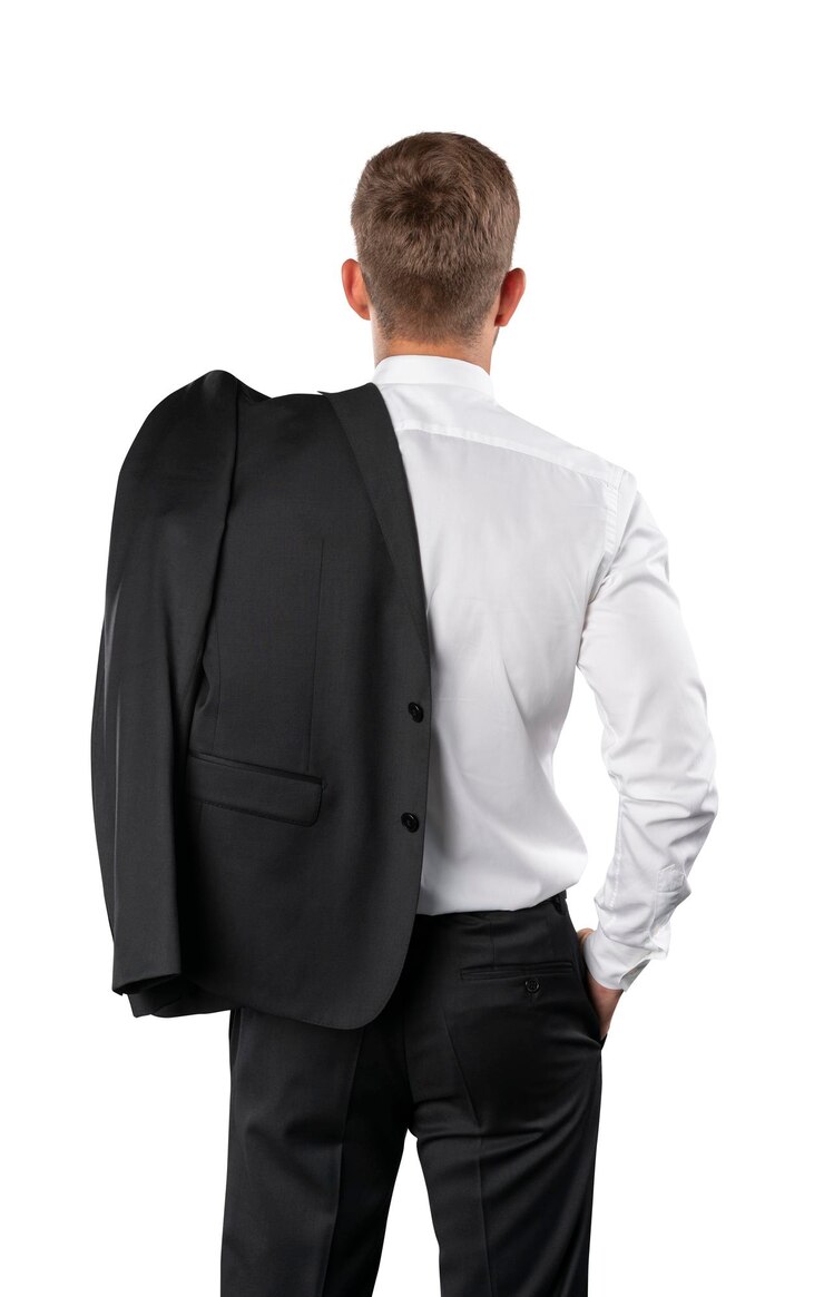 Empresário de camisa branca e calça preta atirou nas costas sem rosto