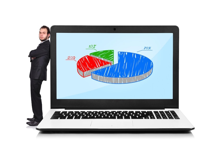 Foto empresario y portátil con gráfico