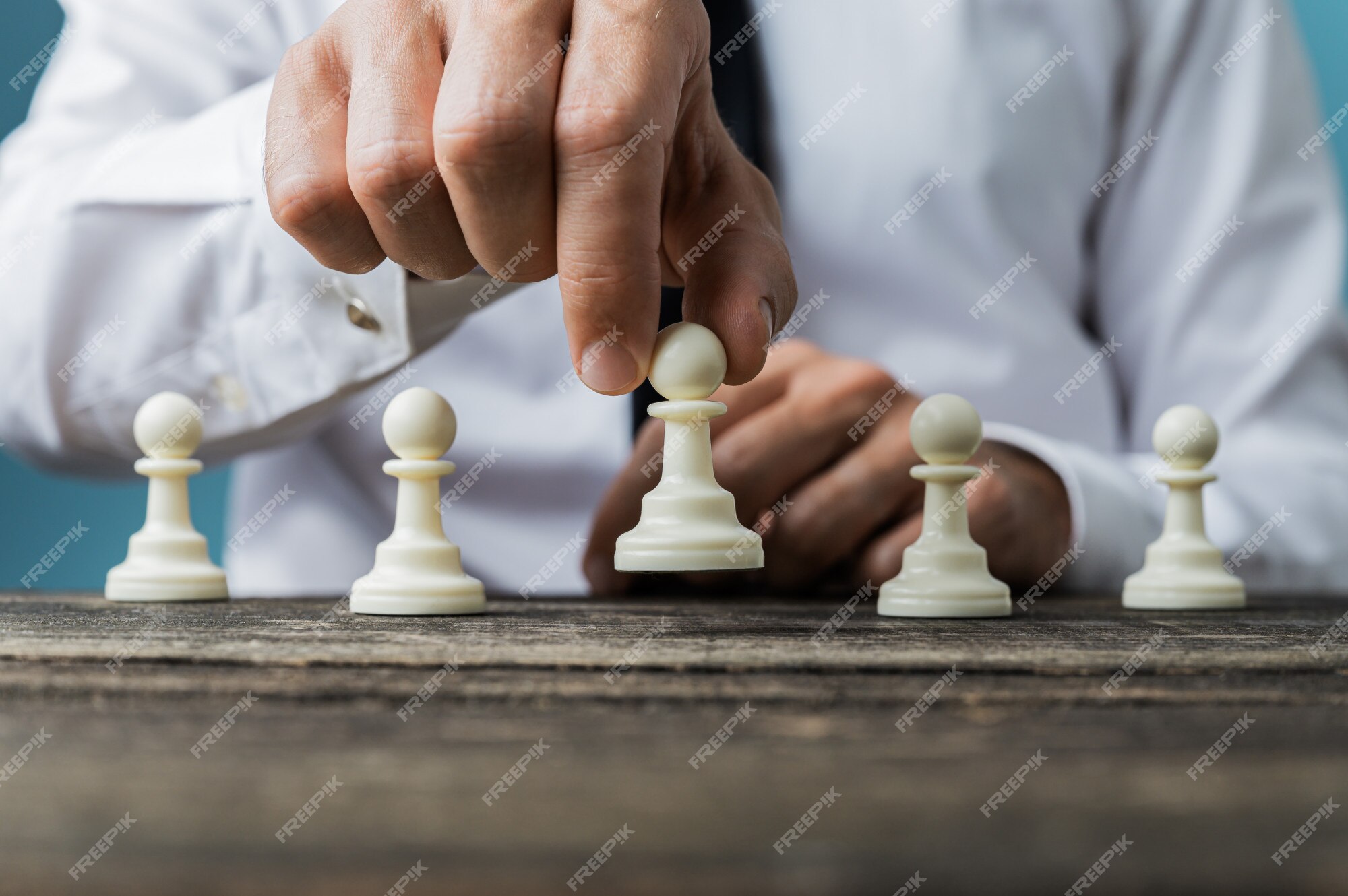 Foto de Peão Com Alta Autoestima Peça De Xadrez e mais fotos de stock de  Branco - Branco, Desejo, Determinação - iStock